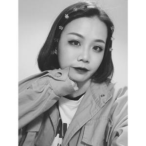 人人摸人人舔人人插
